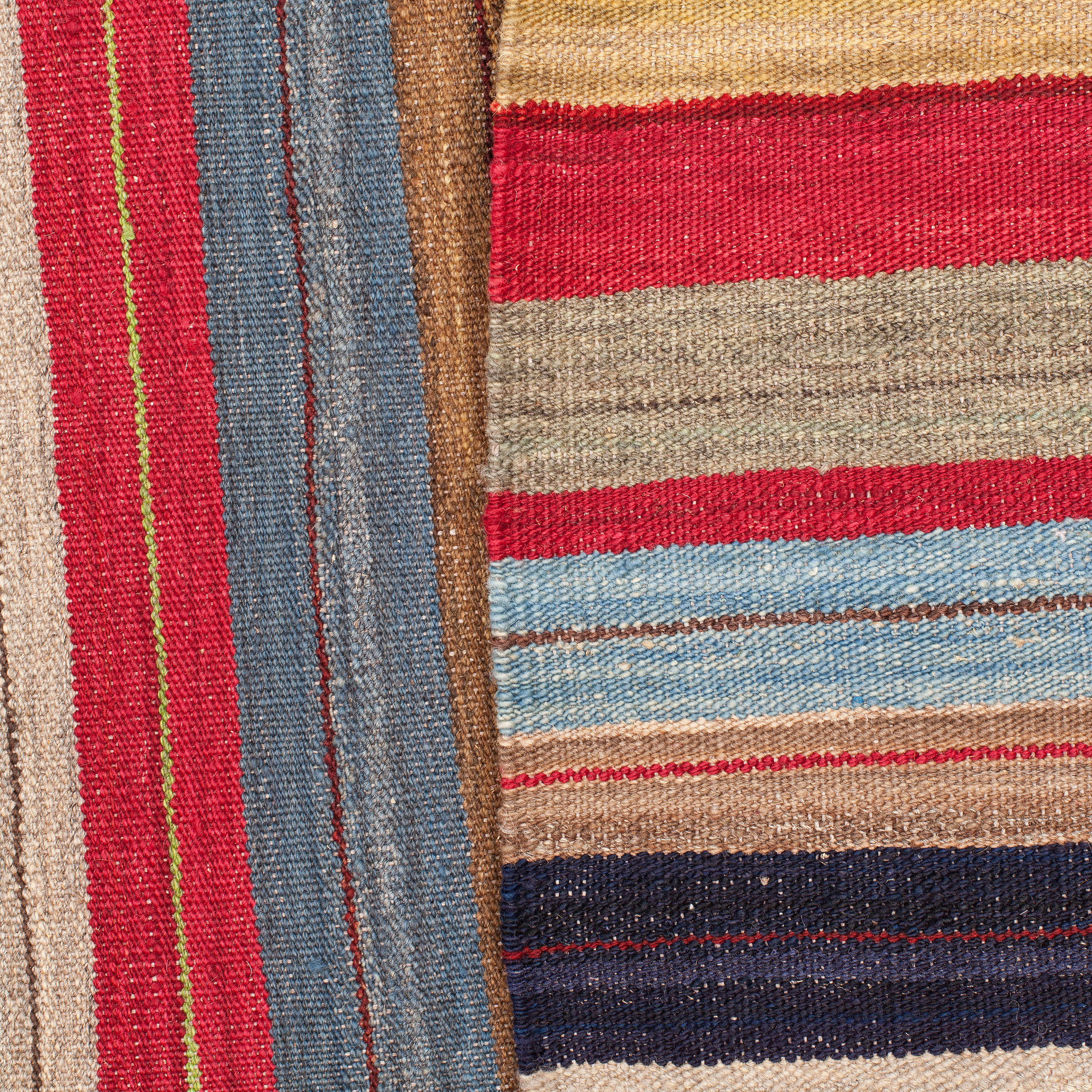 A kilim carpet, around 388 x 288 cm. Bukowskis