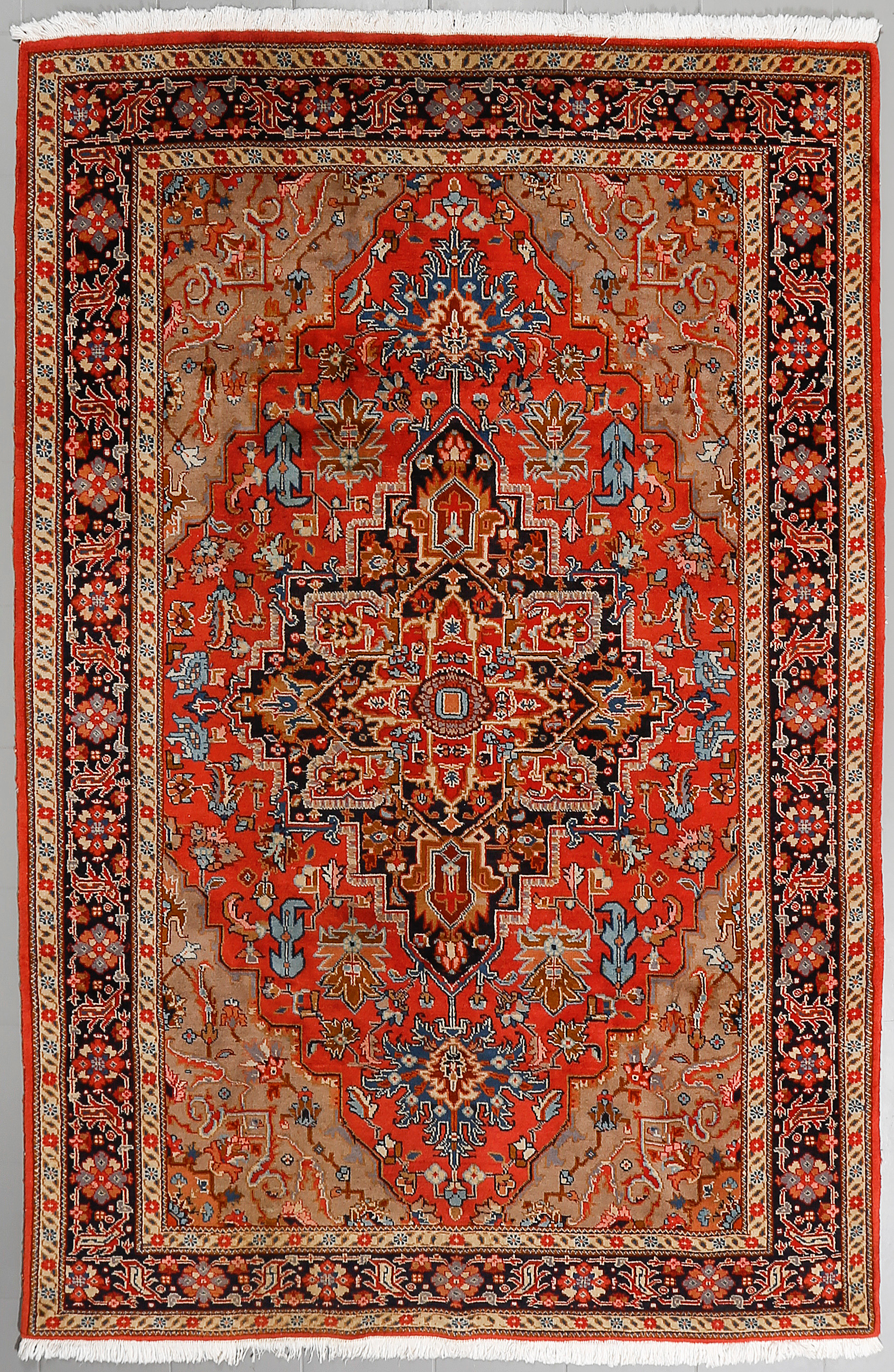 An oriental rug, ca 280 x 195 cm. Bukowskis