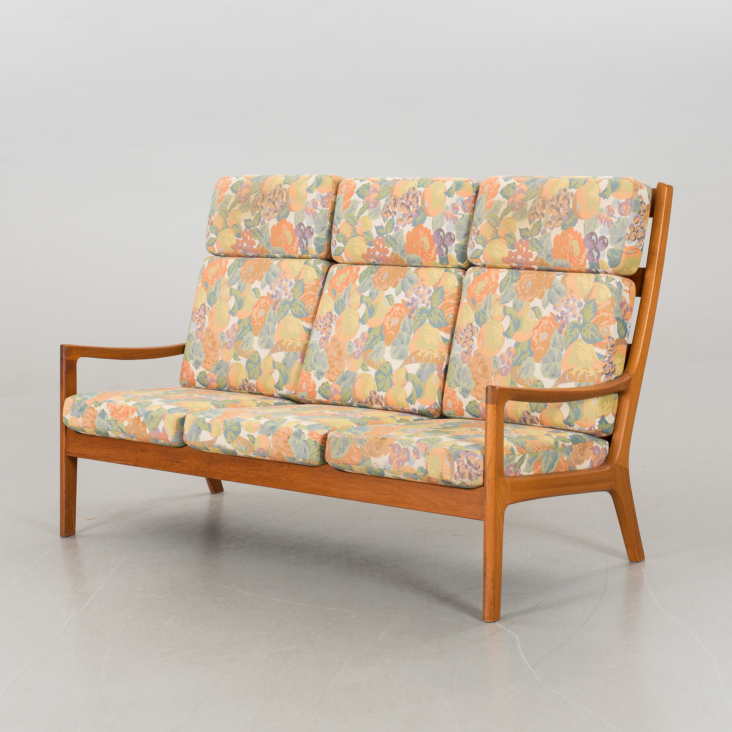 OLE WANSCHER, AN OLE WANSCHER"SENATOR" SOFA Bukow OLE WANSCHER, AN OLE WANSCHER"SENATOR" SOFA Bukow