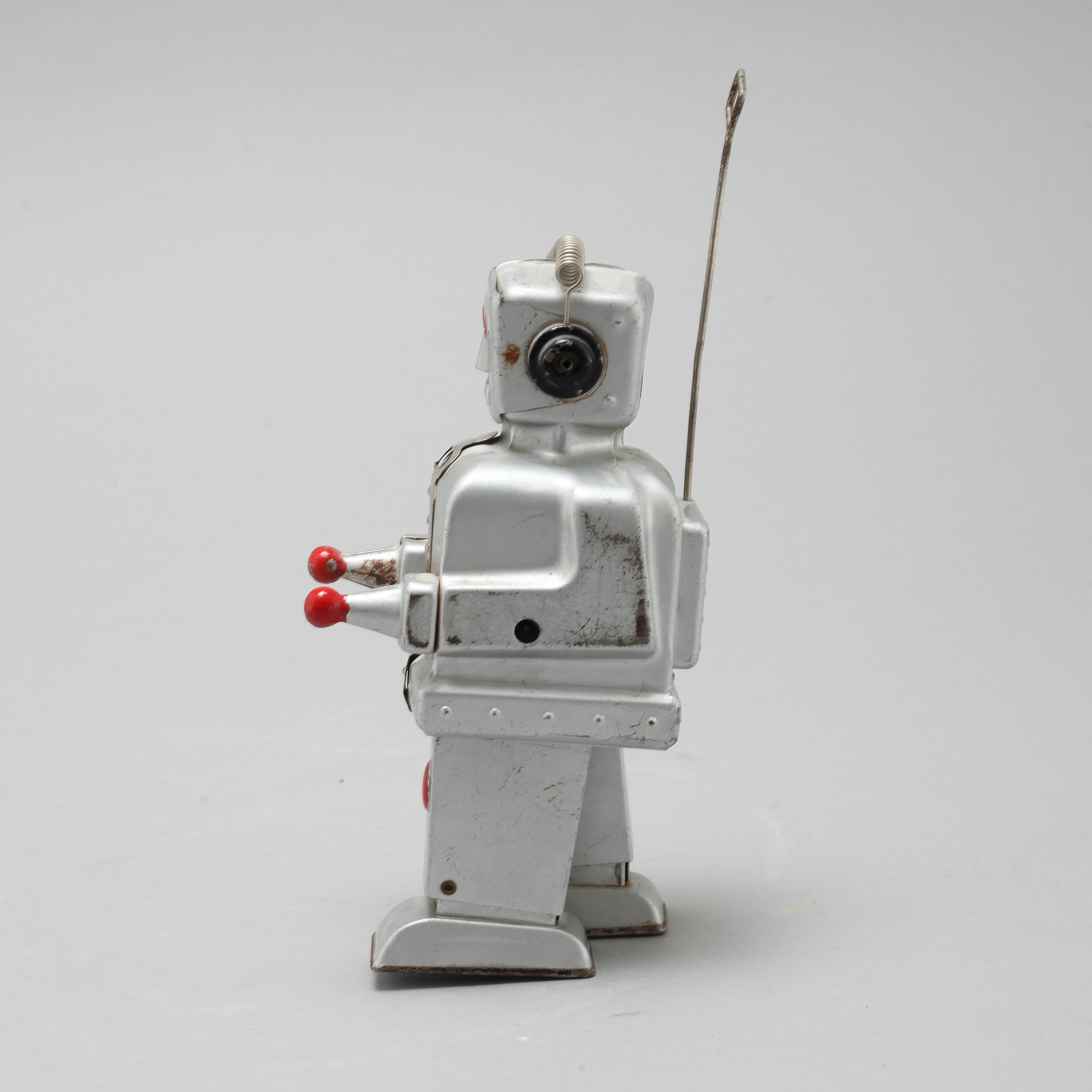 A 1950s Strenco Robot ST1 from Germany. Bukowskis